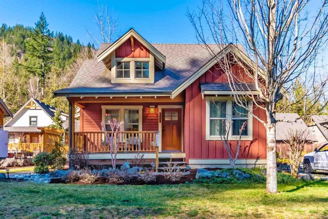 THE COTTAGES AT CULTUS LAKE